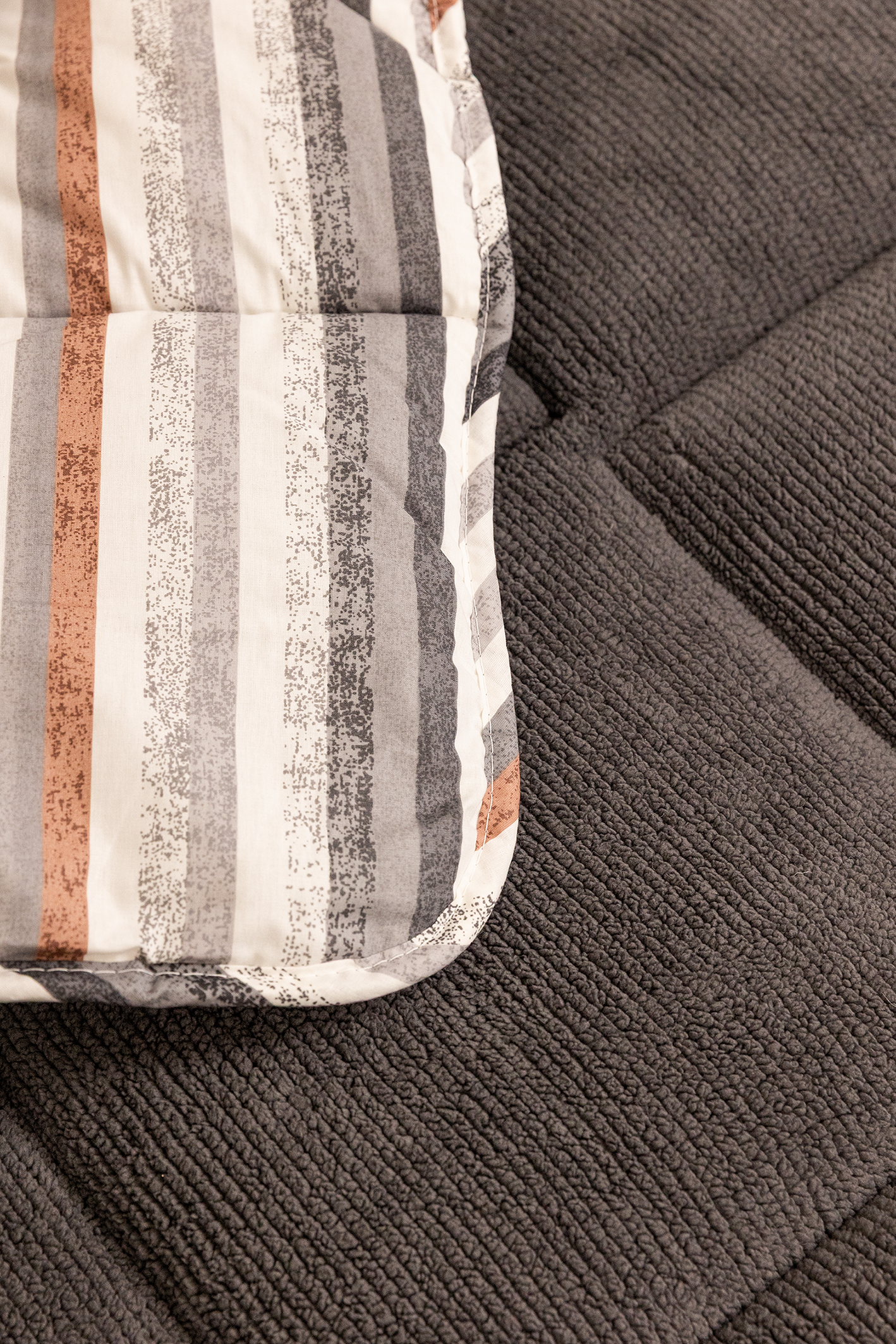 Sherpa Antrasit Çift Kişilik Lastikli Çarşaflı Comforter Uyku Seti